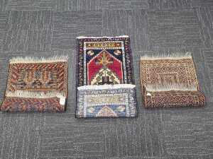 Three Persian hand-made wool prayer rugs - 5