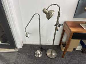 Two brushed metal floor lamps with adjustable goosenecks - 3