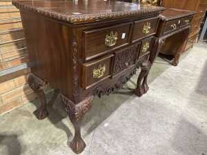 Mahogany Chippendale lowboy chest - 3