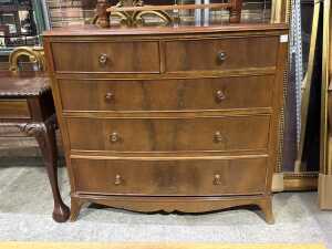 Victorian chest of drawers