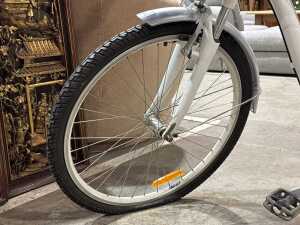 Giant 2 ExpressWay bike - 3