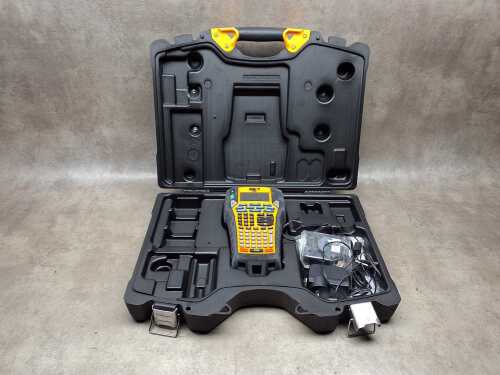 Dymo Rino 6000 label machine with protective hard case