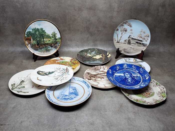 11 English Collector plates, including Royal Doulton
