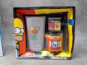 The Simpson collectible items - 3