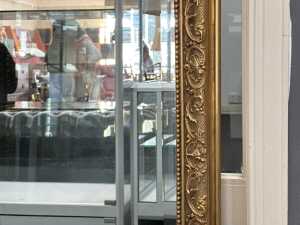 Ornate gilt framed wall mirror - 4