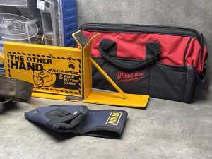 Assorted tools and accessories, including a Milwaukee bag - 3