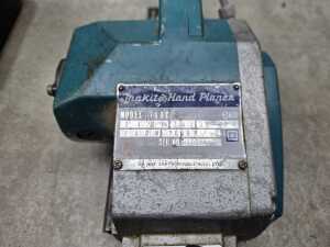 Makita Model 1100 electric hand planer - 3