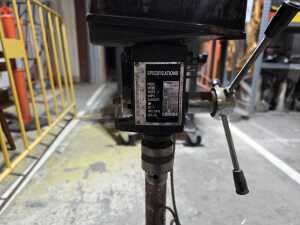 Drill press (brand unknown) - 3