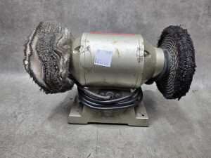 Ryobi 150mm bench grinder - 5