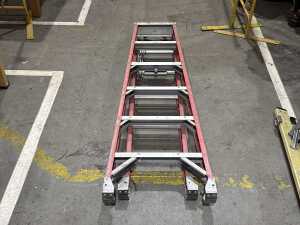 Indalex industrial fiberglass extension ladder