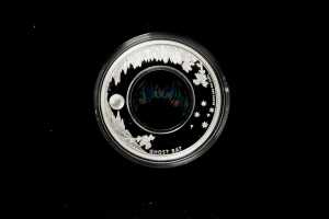 Australian Opal Series The Ghost Bat 2015 $1 silver proof coin, 31.14g 99.9% pure silver