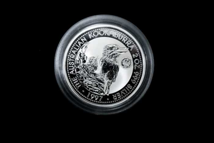 Crown Privy Mark 60th Anniversary 1997 $2 silver proof coin, 62.77g 99.9% pure silver
