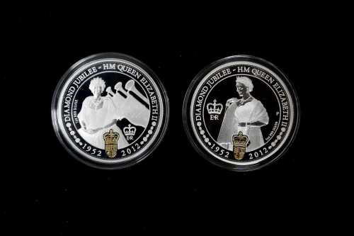 Diamond Jubilee H.M. Elizabeth II 2012 two silver proof coin set totalling $2, 2oz 99.9% pure silver