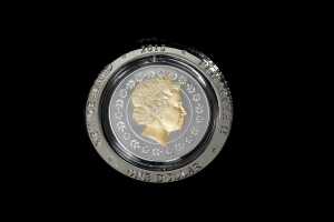 Queen Elizabeth II New Zealand's Longest Reigning Monarch 2015 NZ $1 silver proof coin 1oz - 2