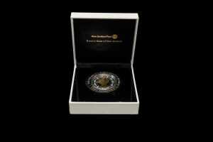 Queen Elizabeth II New Zealand's Longest Reigning Monarch 2015 NZ $1 silver proof coin 1oz - 3