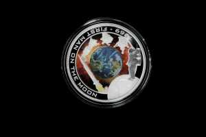 First Man on the Moon 2009 $1 silver proof coin, 31.14g 99.9% pure silver