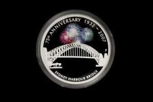 Two Sydney Harbour Bridge 2007 gold and silver proof coins - 4