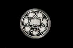 Centenary of Federation Holey Dollar & Dump 2001 silver proof coin, totalling $1.25 and 1oz 99.9% pure silver