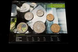 Five six-coin uncirculated sets - 5