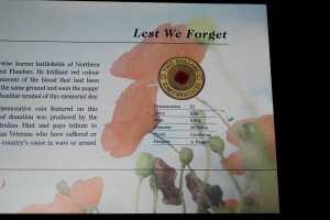 2012 $2 Red Poppy coin on RSL card - 4