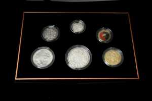 Four uncirculated coin sets - 2