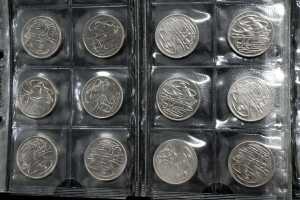 A group of Australian circulated coins - 2
