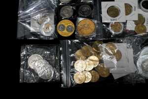 A group of collectable circulated and uncirculated coins - 4