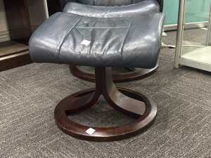 IMG Norway leather swivel recliner and matching footstool - 4