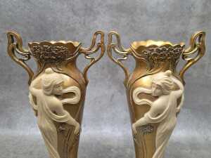 Pair of Art Nouveau-style gold-tone resin twin-handled vases - 3