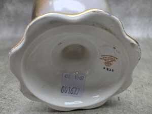 Crown Devon twin handled vase - 6