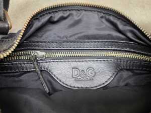 Designer-style black nylon crossbody bag - 3