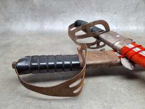 A pair of ceremonial swords (requires a weapons-edge license) - 2