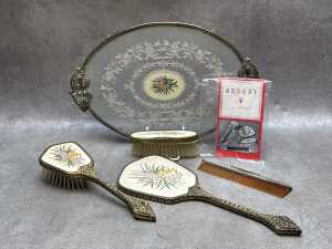 Regent brush and comb set with original brochure