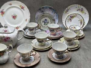 Porcelain, including Royal Albert Old Country Roses - 3