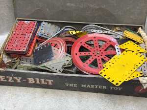 Two Ezy-Bilt Set 7 tins - 4