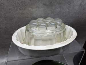 Five ceramics, including a Denby bowl - 5