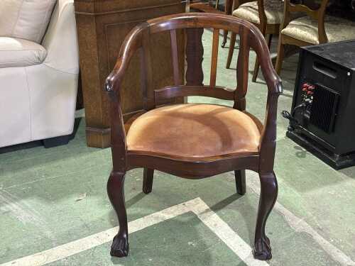 Mahogany tub chair with claw feet