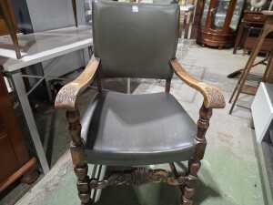 Jacobean-style armchair - 6
