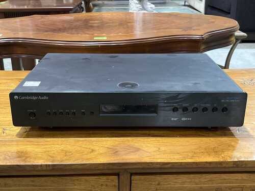 Cambridge Audio Azur 650T tuner