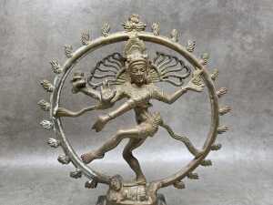 Cast brass statue of Shiva Nataraja, the Hindu Lord of Dance - 2