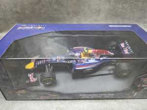 Minichamps Daniel Riccardo-2014 Red Bull racing model car - 2