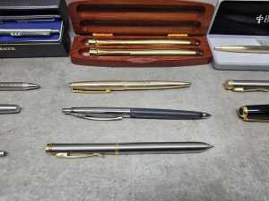 Mainly ballpoint pens, including Parker - 4