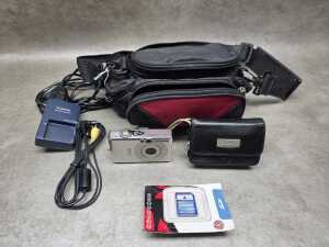 Canon IXUS55 digital camera with charger, SD card and soft case. - 2