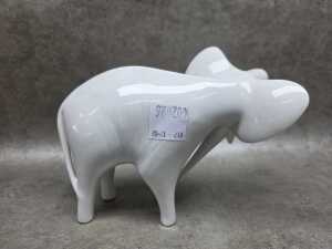 Mid-century Royal Dux white porcelain elephant figure - 3