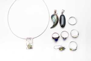 A collection of jewellery in sterling silver