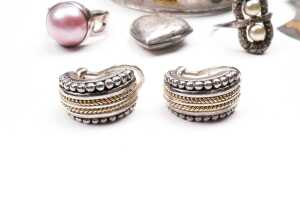 A collection of jewellery in sterling silver - 5