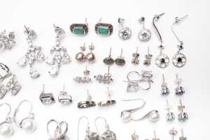 A large collection of earrings in sterling silver - 3