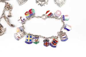 A collection of jewellery in sterling silver - 3