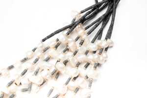 A ten strand freshwater pearl and black quartz necklace - 3