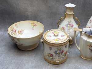 Antique porcelain blush ware with garland decoration - 2